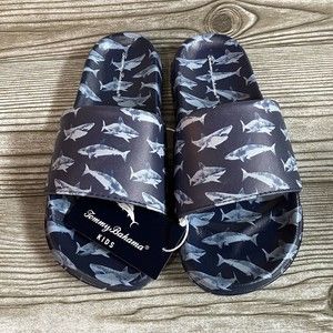 Tommy Bahama Boys Shark Print Slides /Sandals  Multiple Sizes  NEW NWT